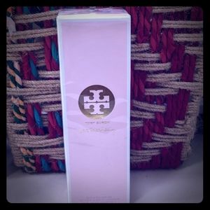 Tory Burch Love Relentlessly Shower Gel